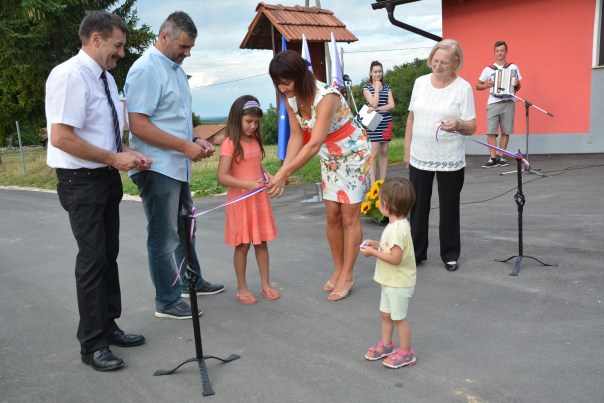 Odprtje ceste Desnjak