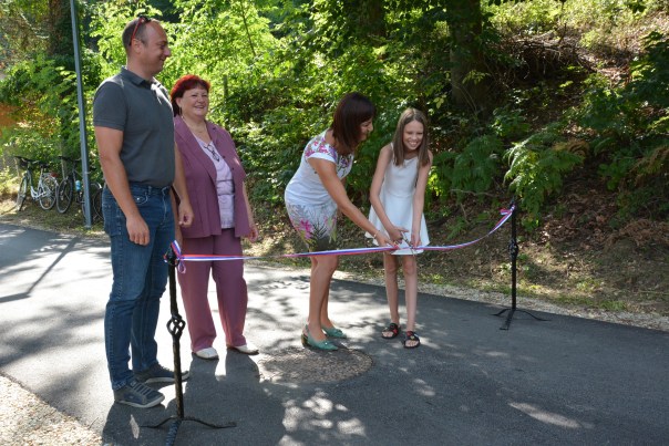 Razlagova ulica - odprtje3